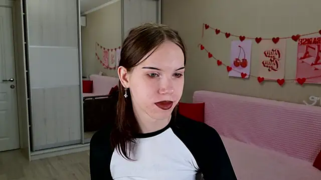 Snapshot of Pussy_Without_pussy chatting on 03/21/25, 05:00 Pussy Without pussy online show from 03/21/25, 05:00