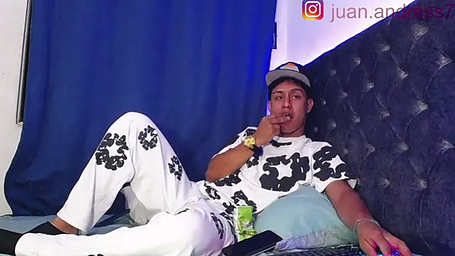 Stone grey1  online show from 11/18/25, 02:49