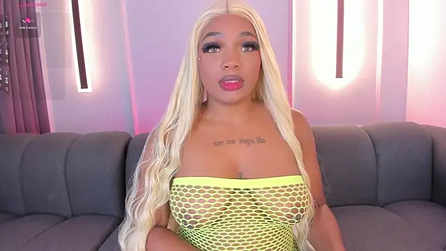 karol white  online show from 10/23/25, 04:11