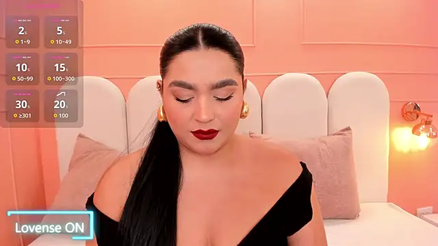 eva sainnt online show from 11/11/25, 03:01