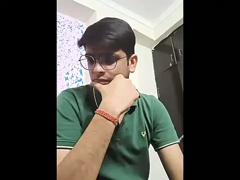 sutfvkii online show from 04/12/26, 04:21