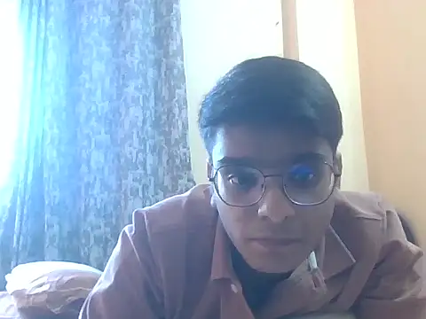 Snapshot of sutfvkii chatting on 10/12/25, 09:54 sutfvkii online show from 10/12/25, 09:54