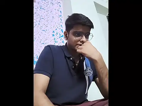 sutfvkii online show from 10/23/25, 01:32