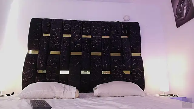 Snapshot of chris_blake__ chatting on 02/17/26, 07:22 chris blake online show from 02/17/26, 07:22