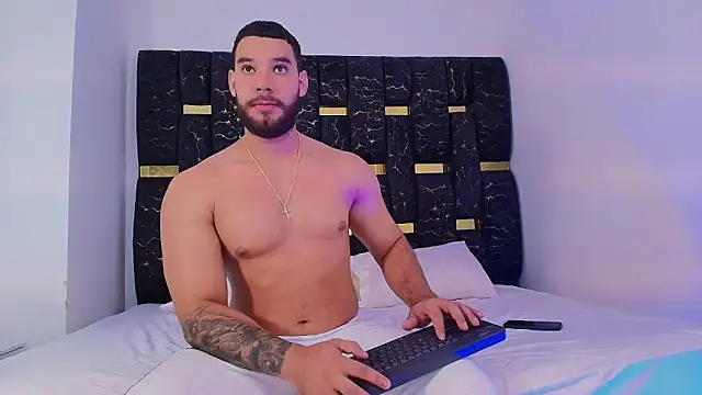 chris blake   online show from 11/24/25, 06:08