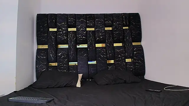 chris blake   online show from 11/23/25, 06:07