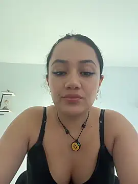 Snapshot of Isa_1207 chatting on 06/04/26, 07:29 Isa 1207 online show from 06/04/26, 07:29