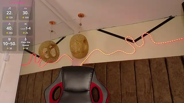 Snapshot of natasha__black chatting on 11/18/25, 07:39 natasha black online show from 11/18/25, 07:39