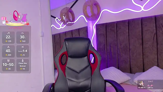 Snapshot of natasha__black chatting on 09/26/25, 07:43 natasha black online show from 09/26/25, 07:43