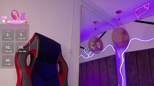 Snapshot of natasha__black chatting on 10/23/25, 07:34 natasha black online show from 10/23/25, 07:34