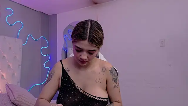 natasha  black online show from 03/26/26, 07:45