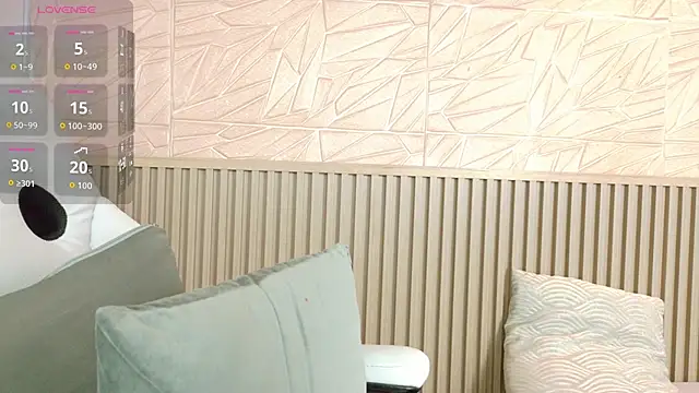 Gaviluc  online show from 10/23/25, 10:25