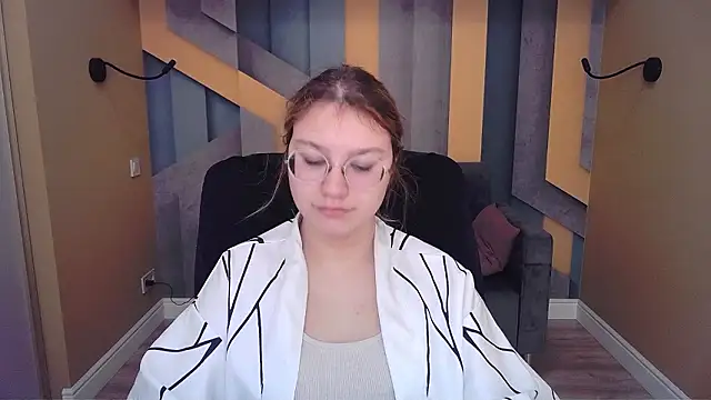 AngelinaLow online show from 02/16/26, 12:26