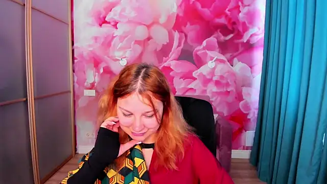 AngelinaLow online show from 05/12/26, 11:27