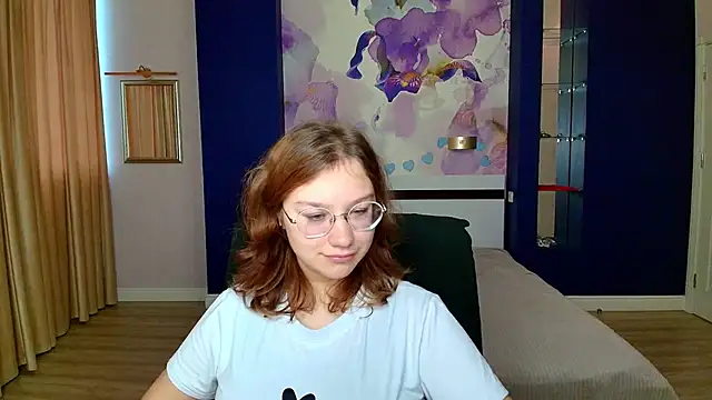AngelinaLow online show from 11/13/25, 12:31
