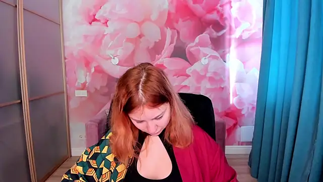 AngelinaLow online show from 04/05/26, 05:25