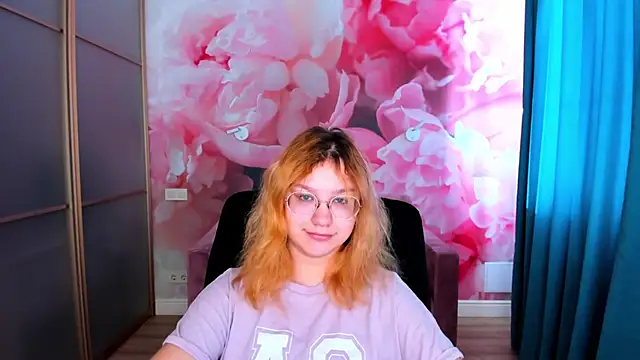 AngelinaLow online show from 03/08/26, 06:28