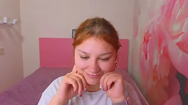 AngelinaLow online show from 05/19/26, 11:28