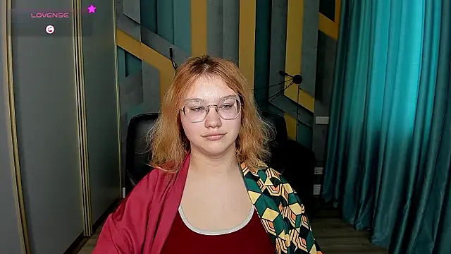 AngelinaLow online show from 01/15/26, 12:30