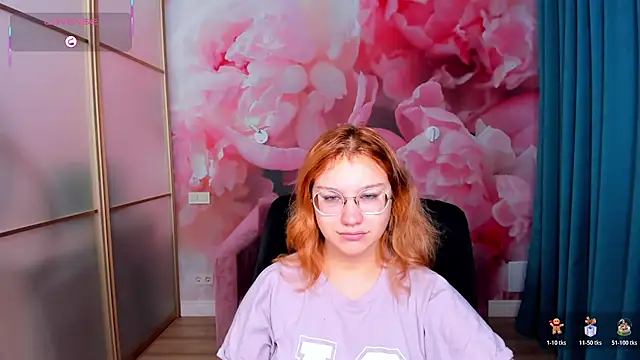 AngelinaLow online show from 12/20/25, 06:27