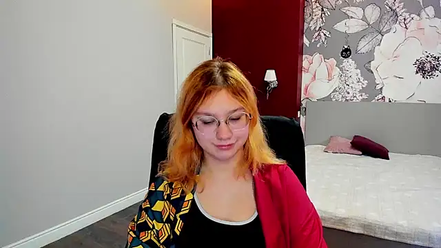 AngelinaLow online show from 02/05/26, 12:34