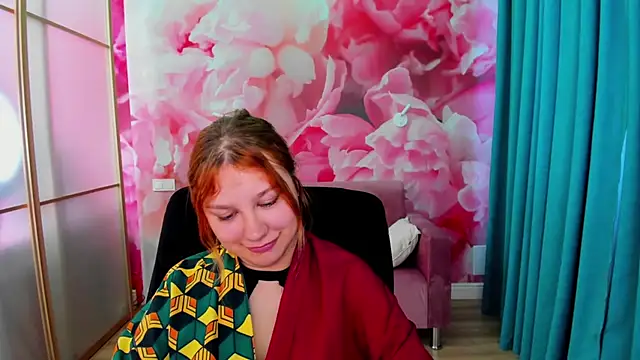 AngelinaLow online show from 05/11/26, 04:04