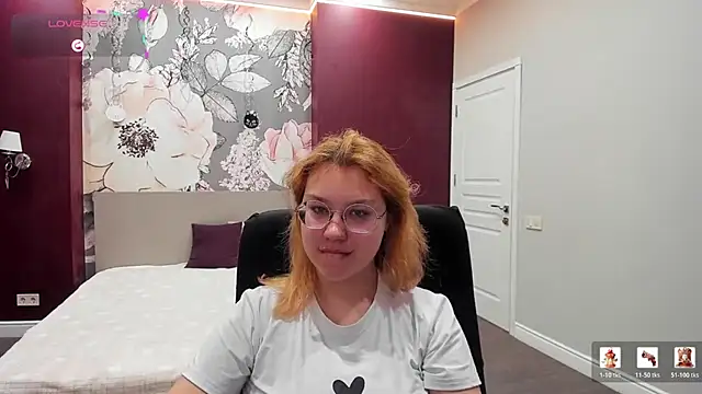 AngelinaLow online show from 01/08/26, 12:33