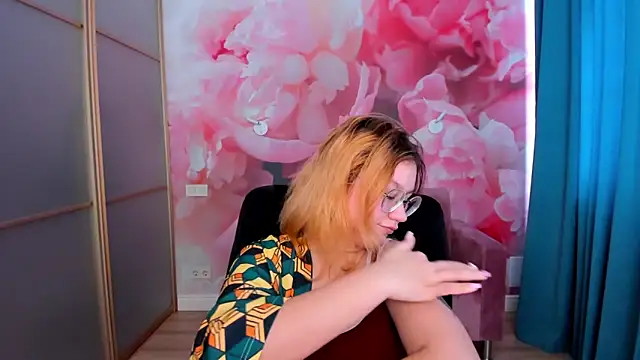 AngelinaLow online show from 02/10/26, 12:48