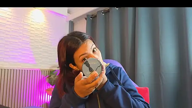 TiffanyWalk online show from 03/31/26, 11:45