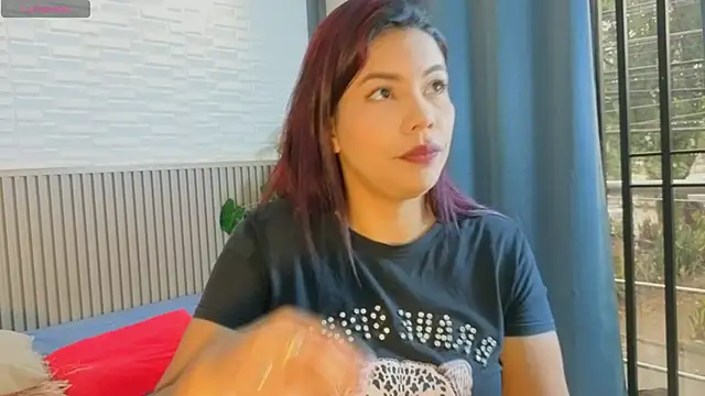 TiffanyWalk online show from 04/16/26, 12:39