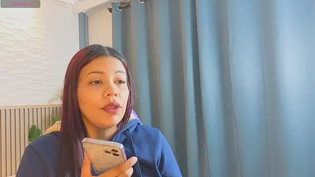 TiffanyWalk online show from 04/14/26, 12:21