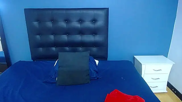 goldenn ass1 online show from 12/15/25, 09:42