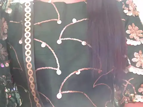 Snapshot of TheMostBeautifullGirl- chatting on 10/19/25, 06:21 TheMostBeautifullGirl- online show from 10/19/25, 06:21