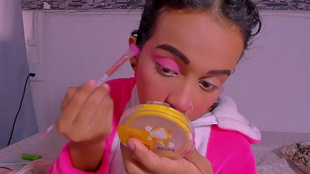 tianna princess online show from 11/26/25, 12:49