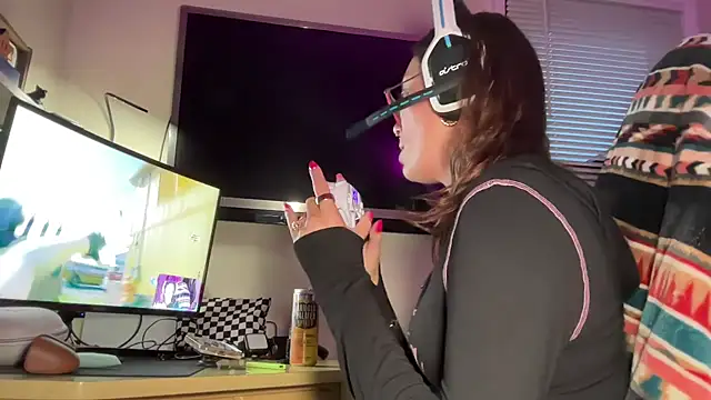 SpaceCowWhore online show from 09/09/25, 11:25