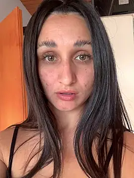 luci brecman online show from 07/10/26, 05:24