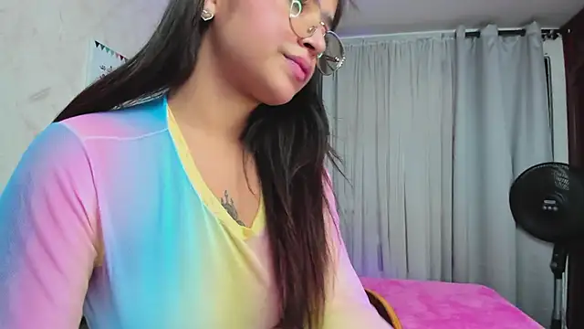 sophie-carter online show from 09/27/25, 08:04