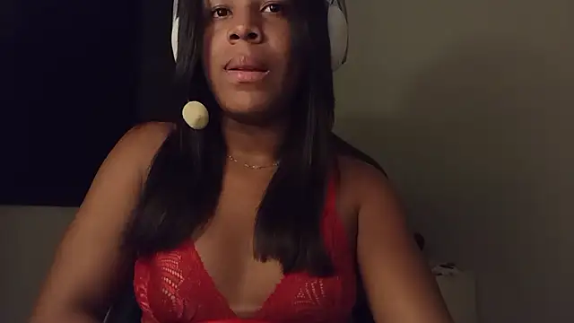 Snapshot of cammydebora chatting on 10/01/25, 01:00 cammydebora online show from 10/01/25, 01:00