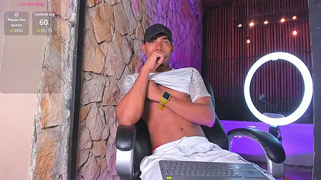 LiamByrne online show from 12/15/25, 07:03