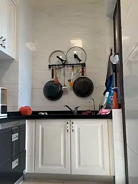 Snapshot of aa520uv chatting on 11/02/25, 03:22 aa520uv online show from 11/02/25, 03:22