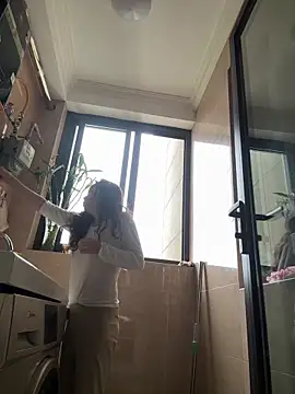 aa520uv online show from 04/13/26, 01:20