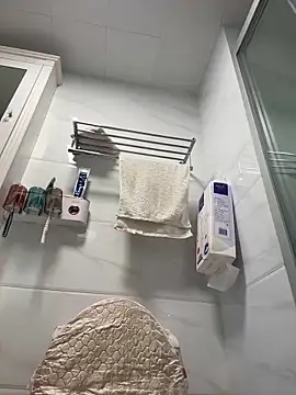 aa520uv online show from 03/16/26, 03:14