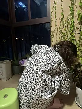 aa520uv online show from 04/10/26, 01:40