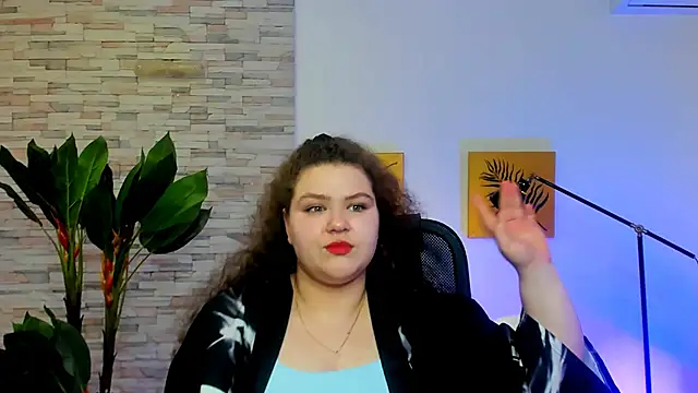 Snapshot of FlorenceAnderson chatting on 03/14/25, 01:57 FlorenceAnderson online show from 03/14/25, 01:57