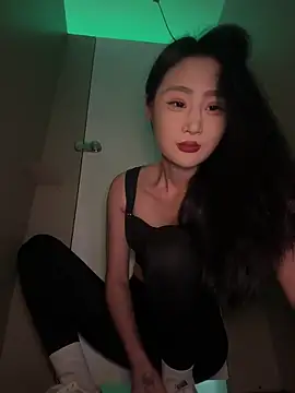 linger-23 online show from 05/21/26, 08:01