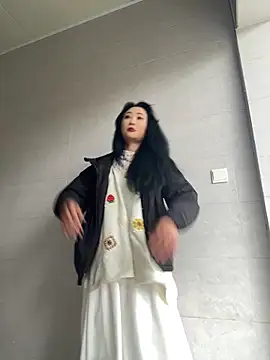 linger-23 online show from 03/20/26, 05:41