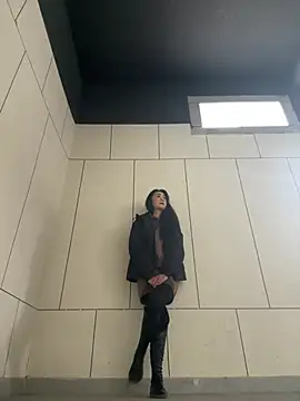 linger-23 online show from 03/16/26, 05:44