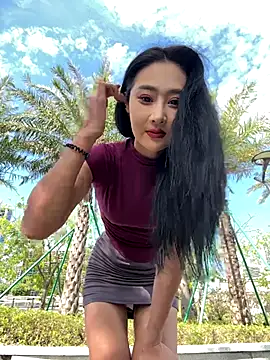 linger-23 online show from 10/30/25, 05:39