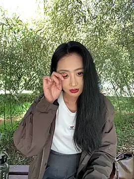 linger-23 online show from 04/01/26, 06:26