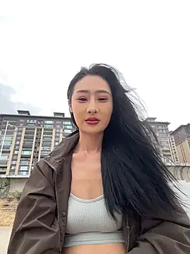 linger-23 online show from 10/27/25, 06:03